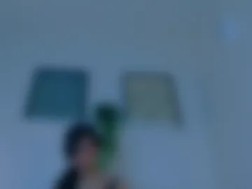 tiffvalentinee_ photo 6