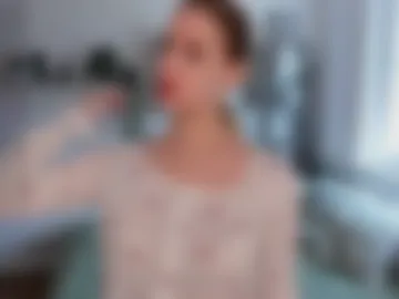 tilliecristello photo 2