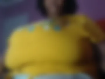 tinagiant webcam preview