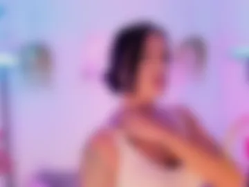 tinaqueen_ webcam preview