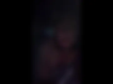 tinyassbossymilf live webcam preview