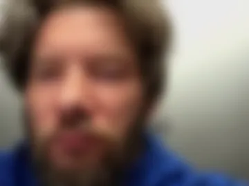 tinyguynicecock live webcam preview