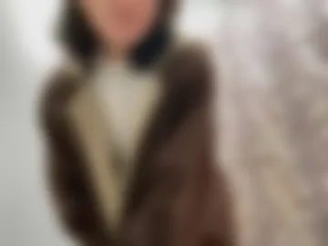 tinyhairycherry webcam preview