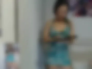 tinymilf_ photo 2