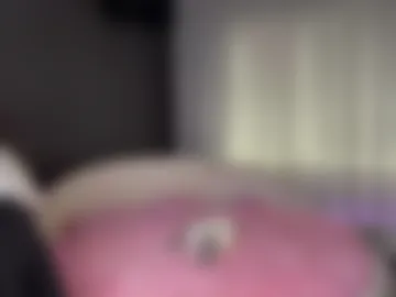 tinyvivy photo 3