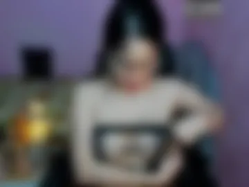 titaniaexplode69 photo 4