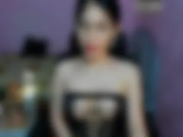 titaniaexplode69 photo 3