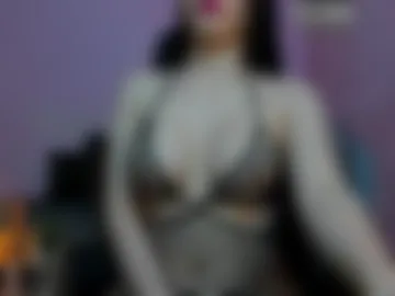 titaniaexplode69 photo 4