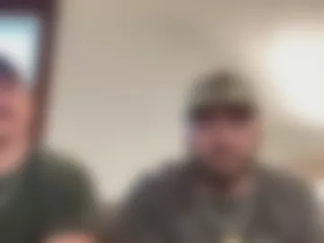 tj_dustin webcam preview