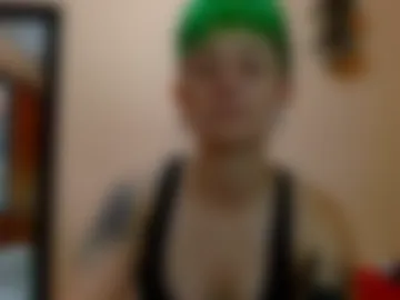 tomboyblue webcam preview