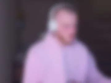 toohornyserj photo 2