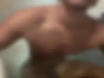 toohottobestr8xxx webcam preview