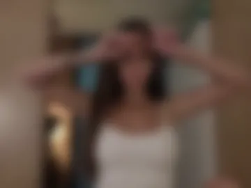 tootightwithbra photo 4