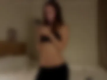 tootightwithbra webcam preview