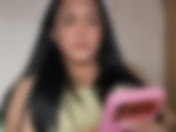 torn_alexis photo 4