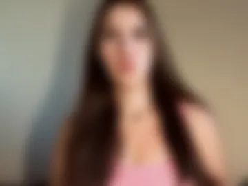 tracievanier webcam preview