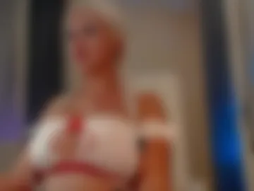 tremendous_blondie photo 3