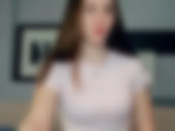 trinahillier photo 4