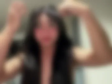 tswednesdayadamss photo 3