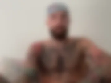 tuhands photo 2