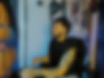 twisted_fantasy_ webcam preview