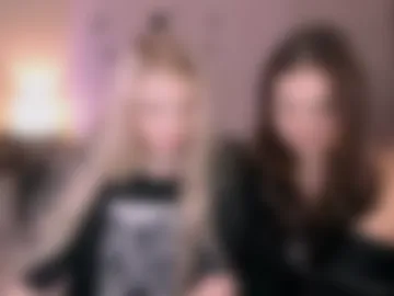 two_bitches666_77 webcam preview