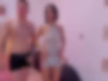 twogirls2boys live webcam preview