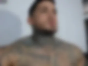 twonaugthy77 webcam preview
