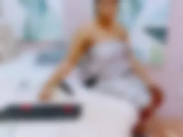 tyrahotxxx photo 2