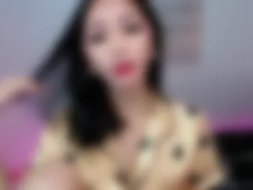 ughliah photo 6