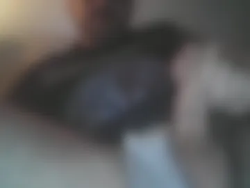 uncutgems818 live webcam preview