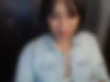 ur_cutiesthotasianxx webcam preview