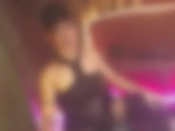 ur_dominatrix photo 5