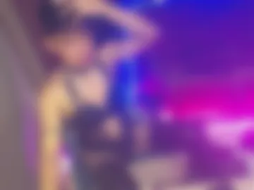 ur_dominatrix webcam preview