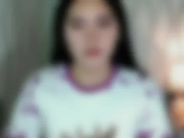 ur_innocent_girlx photo 6