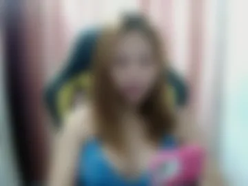 ur_small_girl webcam preview