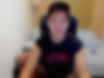 ur_xzenxzen live webcam preview