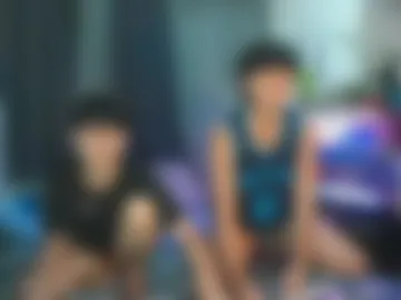ur_younngtwinkxxx photo 6