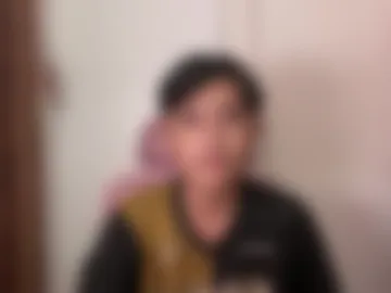 urguyjhon live webcam preview