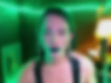 urhardcockqueenxxx photo 3
