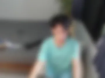 urpinoyasianx webcam preview