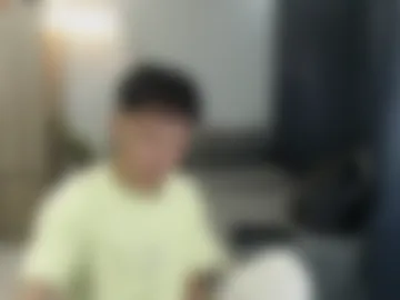 urpinoyasianx webcam preview