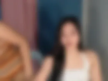 urqueen_boobsxx webcam preview