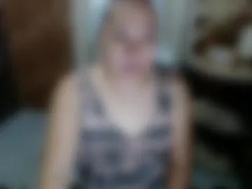 urseductivetranss live webcam preview