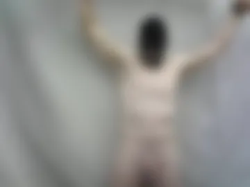 useless_sl4ve photo 4