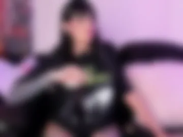 uveuvedee photo 3