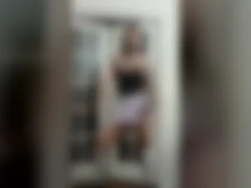 valen_romero live webcam preview