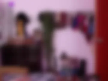 valerie_smile webcam preview