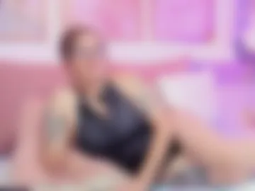 valeriefoxx photo 4