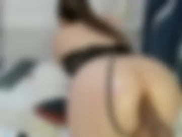 veronicaryan photo 3